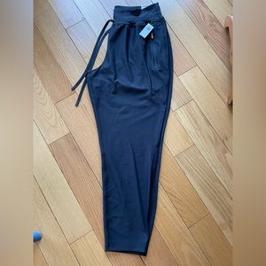 New with tags Old Navy Powersoft joggers